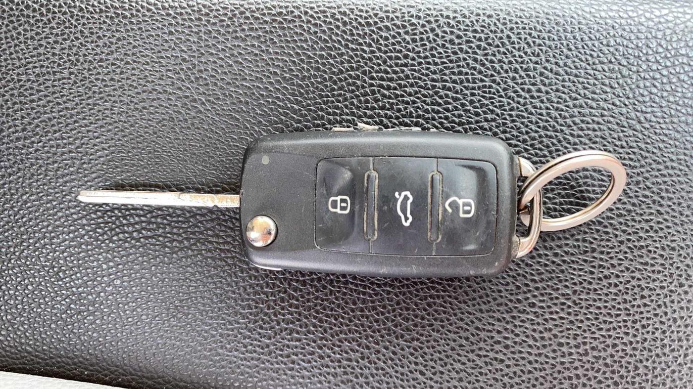 2019 Skoda Rapid STYLE 1.6 MPI, Petrol, Manual, 36,009 km, Key Close Up