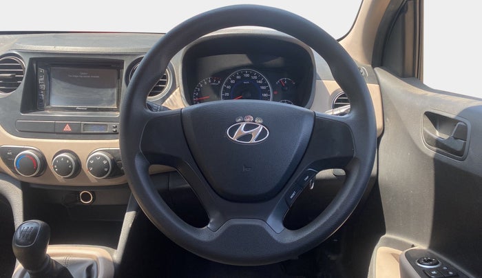 2014 Hyundai Grand i10 MAGNA 1.2 KAPPA VTVT, Petrol, Manual, 39,887 km, Steering Wheel Close Up