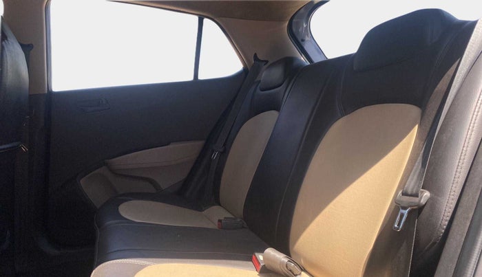 2014 Hyundai Grand i10 MAGNA 1.2 KAPPA VTVT, Petrol, Manual, 39,887 km, Right Side Rear Door Cabin