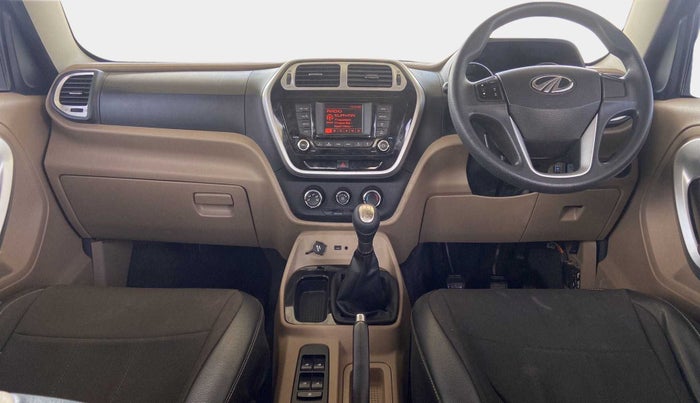 2017 Mahindra TUV300 T8, Diesel, Manual, 91,944 km, Dashboard