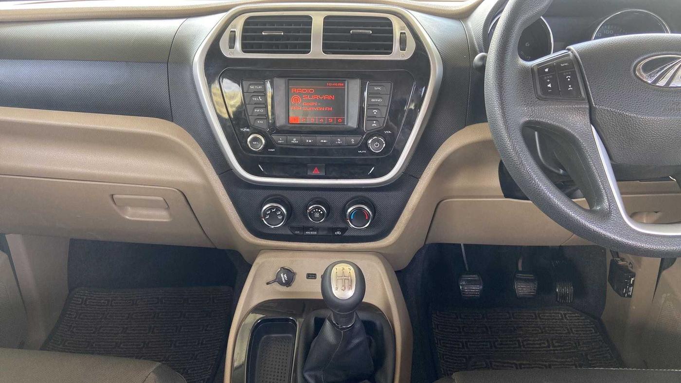 2017 Mahindra TUV300 T8, Diesel, Manual, 91,944 km, Air Conditioner
