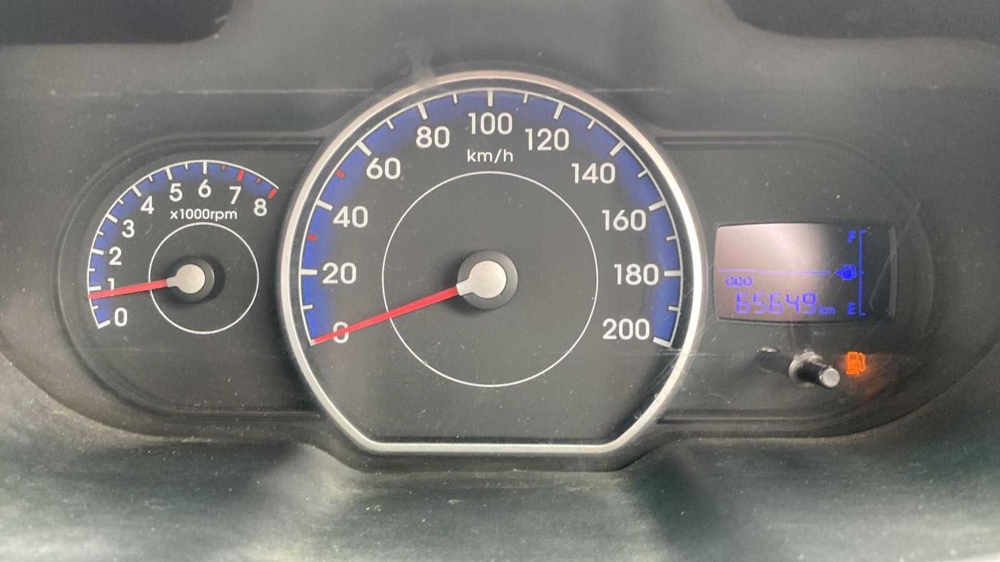 2011 Hyundai i10 MAGNA 1.2, Petrol, Manual, 65,852 km, Odometer Image