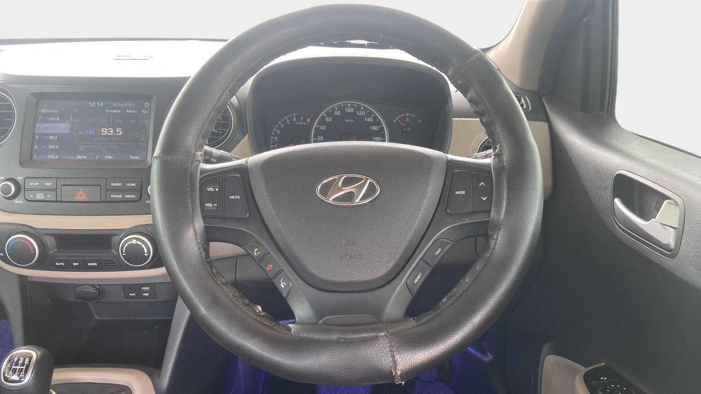 2018 Hyundai Grand i10 ASTA 1.2 KAPPA VTVT, Petrol, Manual, 15,804 km, Steering Wheel Close Up