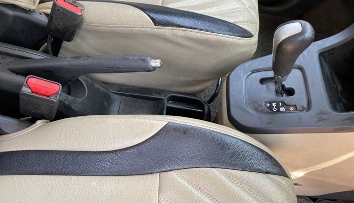2019 Maruti New Wagon-R VXI 1.0 AMT, Petrol, Automatic, 67,526 km, Gear Lever