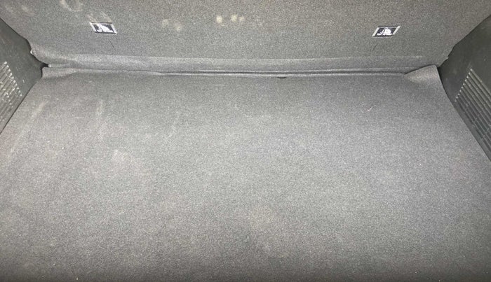 2022 Hyundai VENUE S (O) 1.0 TURBO IMT, Petrol, Manual, 17,337 km, Boot Inside