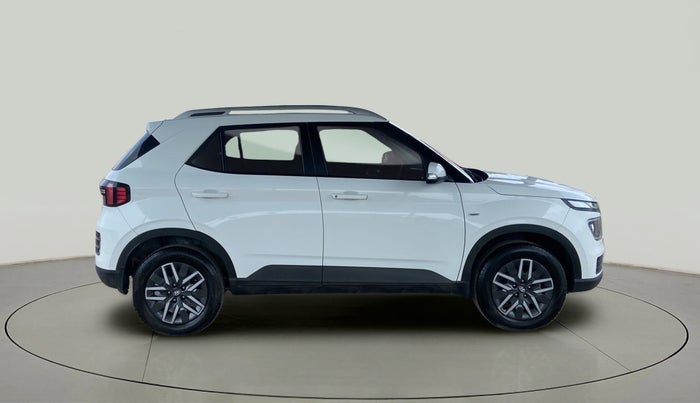 2022 Hyundai VENUE S (O) 1.0 TURBO IMT, Petrol, Manual, 17,337 km, Right Side View