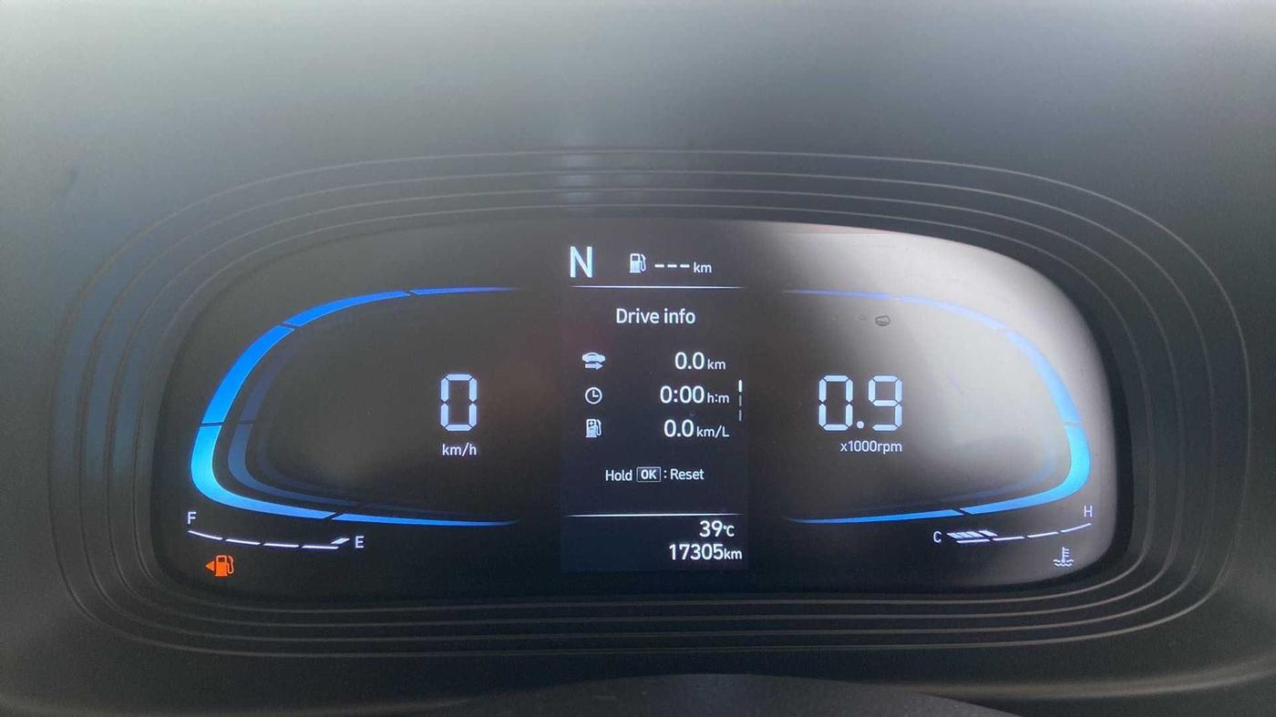 2022 Hyundai VENUE S (O) 1.0 TURBO IMT, Petrol, Manual, 17,337 km, Odometer Image