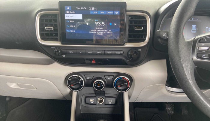 2022 Hyundai VENUE S (O) 1.0 TURBO IMT, Petrol, Manual, 17,337 km, Air Conditioner