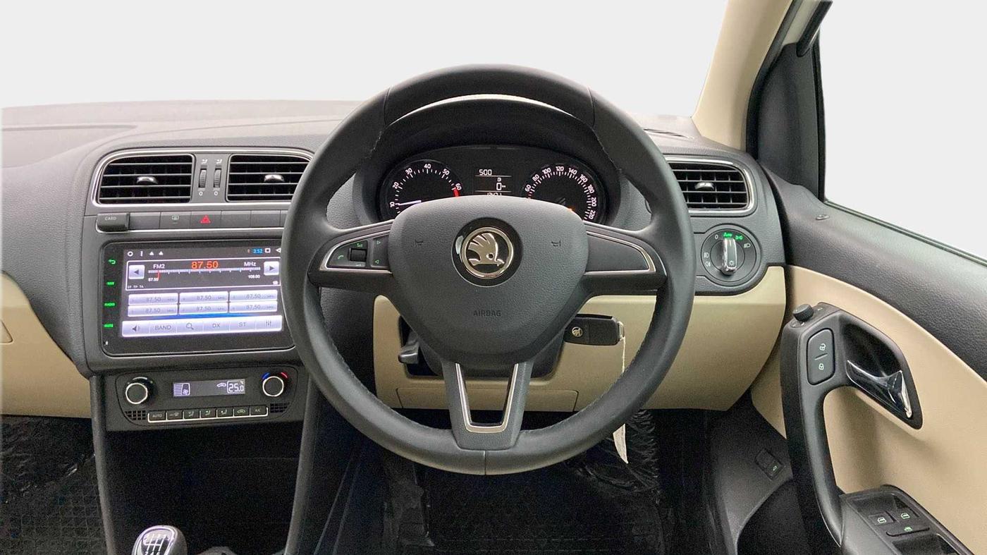2021 Skoda Rapid STYLE TSI, Petrol, Manual, 13,471 km, Steering Wheel Close Up