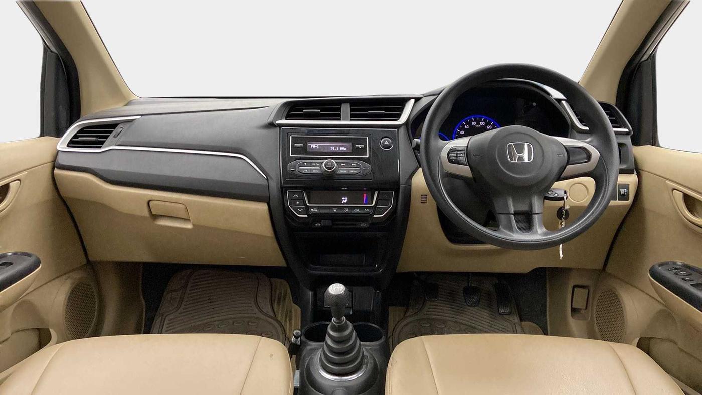 2017 Honda Amaze 1.2L I-VTEC S, Petrol, Manual, 33,373 km, Dashboard
