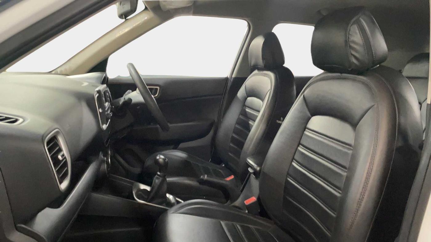 2021 Hyundai VENUE S 1.2, Petrol, Manual, 41,418 km, Right Side Front Door Cabin
