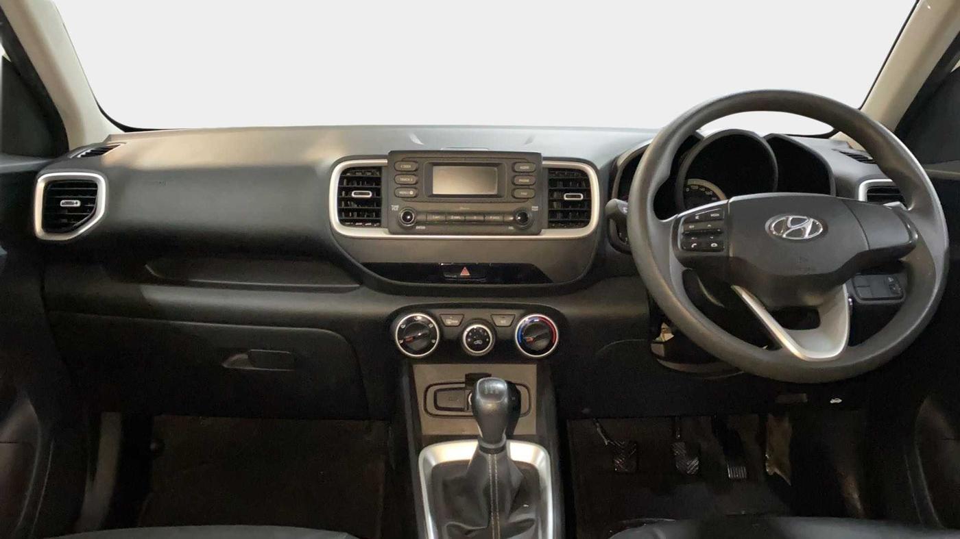 2021 Hyundai VENUE S 1.2, Petrol, Manual, 41,418 km, Dashboard