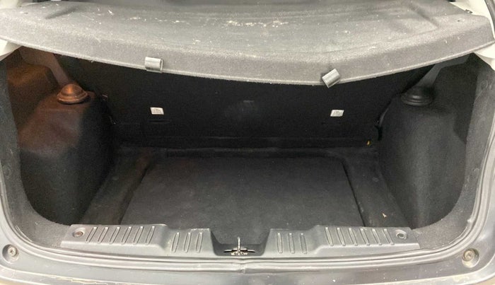 2020 Tata ALTROZ XT PETROL, Petrol, Manual, 21,656 km, Boot Inside