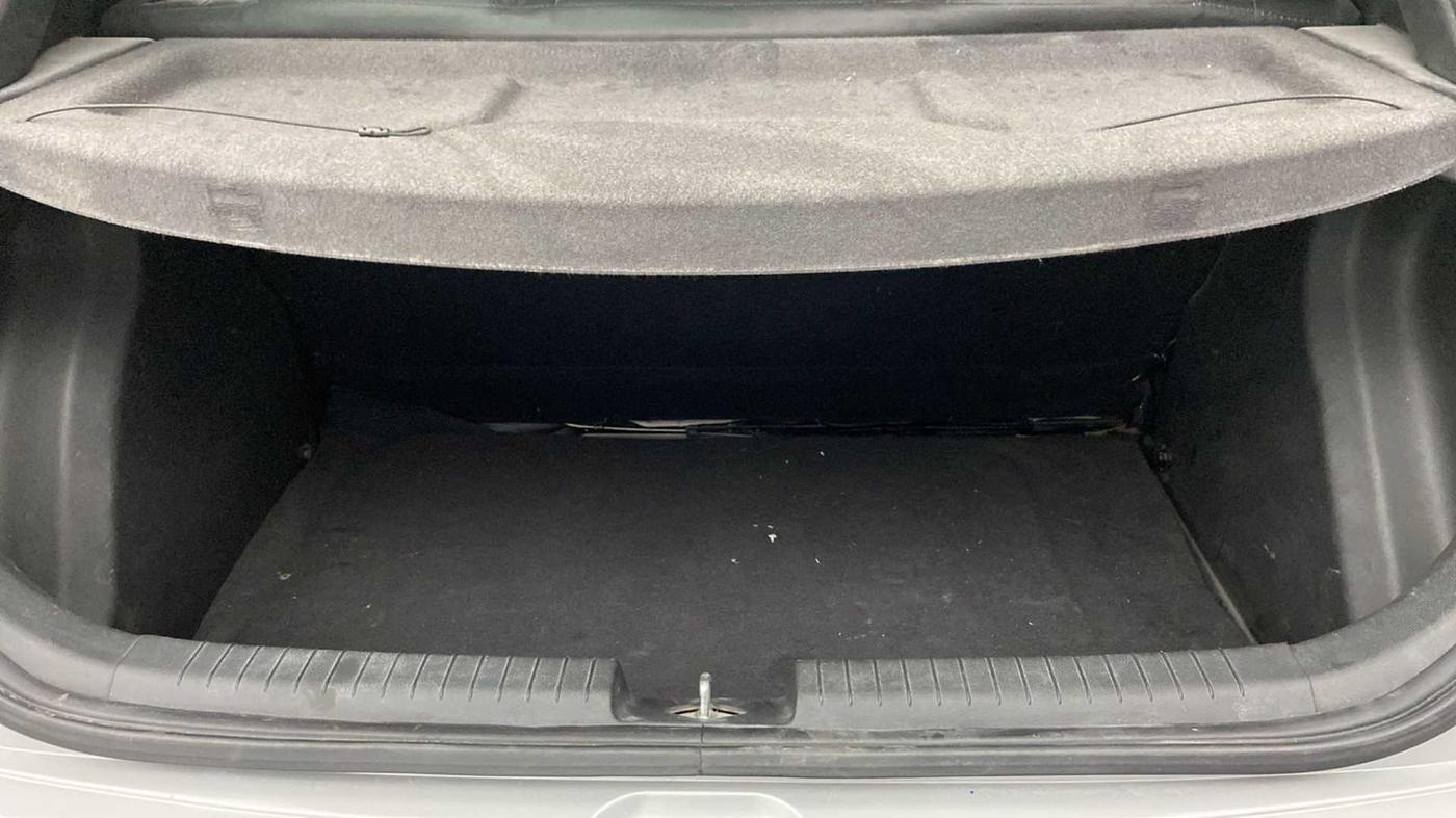 2017 Hyundai Elite i20 SPORTZ 1.2, Petrol, Manual, 24,686 km, Boot Inside