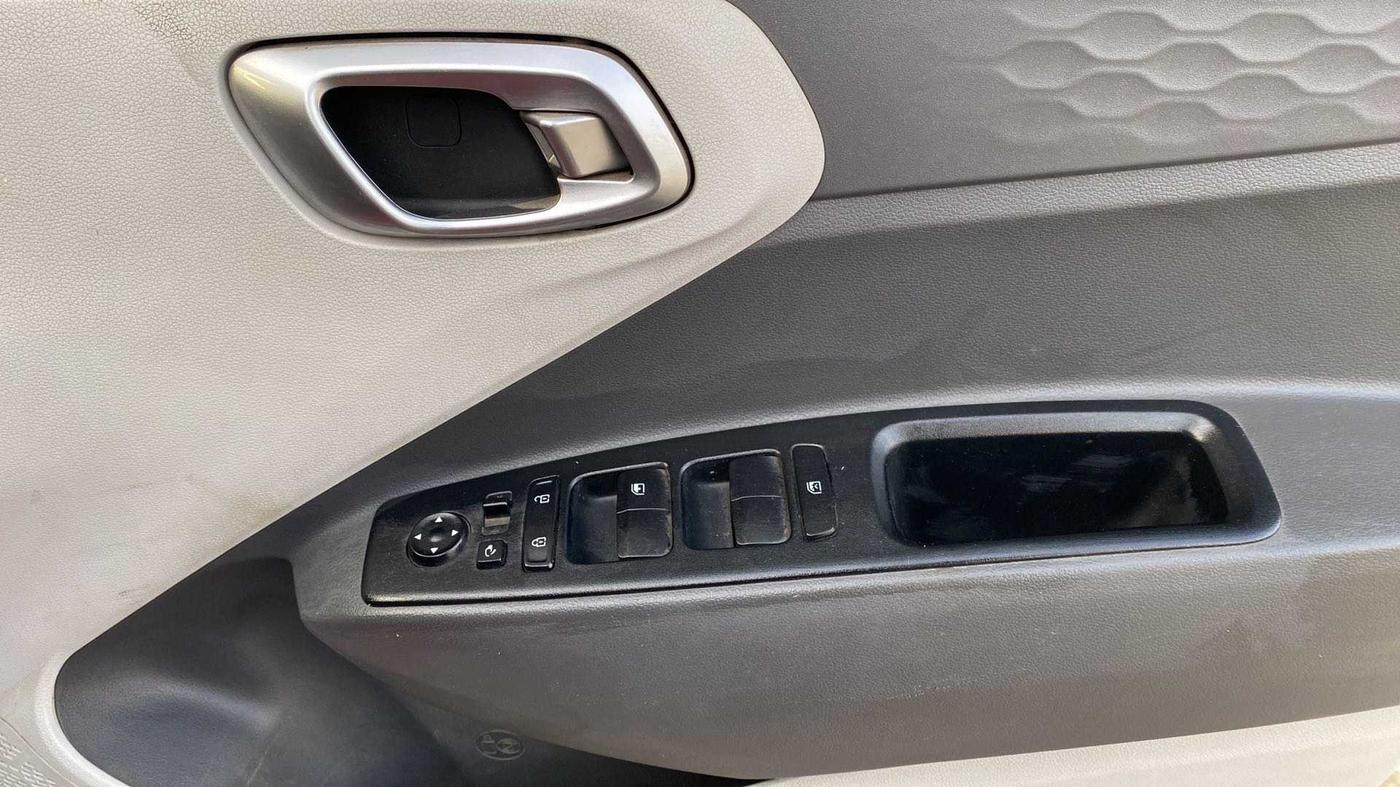 2019 Hyundai GRAND I10 NIOS SPORTZ 1.2 KAPPA VTVT, Petrol, Manual, 74,785 km, Driver Side Door Panels Control