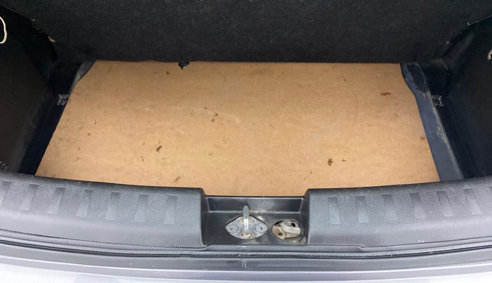 2014 Maruti Swift VDI, Diesel, Manual, 92,849 km, Boot Inside