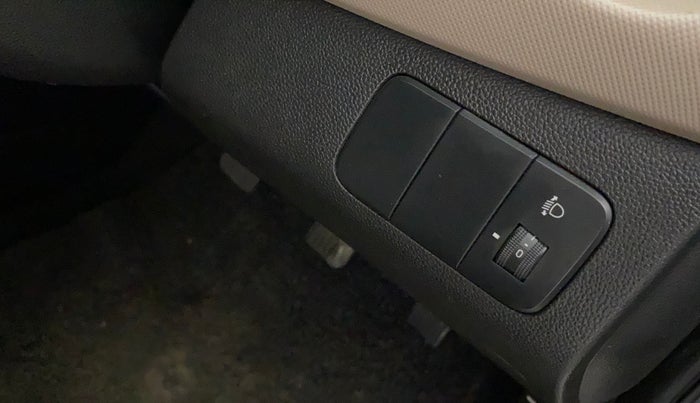 2015 Hyundai Grand i10 ASTA 1.2 KAPPA VTVT, Petrol, Manual, 30,203 km, Dashboard - Headlight height adjustment not working