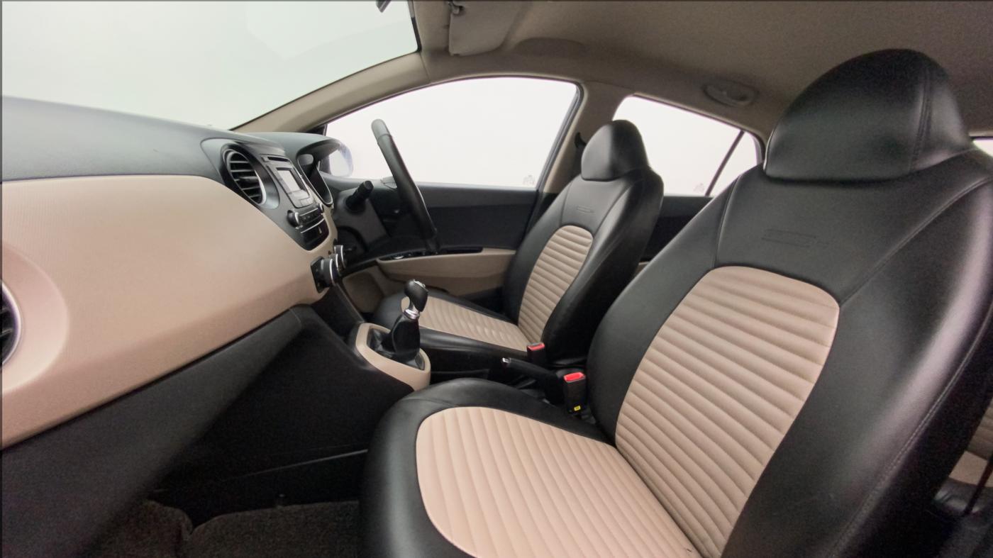 2015 Hyundai Grand i10 ASTA 1.2 KAPPA VTVT, Petrol, Manual, 30,203 km, Right Side Front Door Cabin