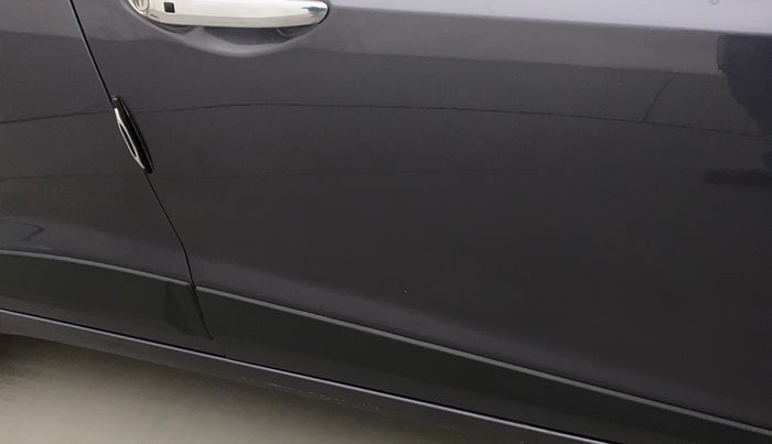 2015 Hyundai Grand i10 ASTA 1.2 KAPPA VTVT, Petrol, Manual, 30,203 km, Driver-side door - Slightly dented