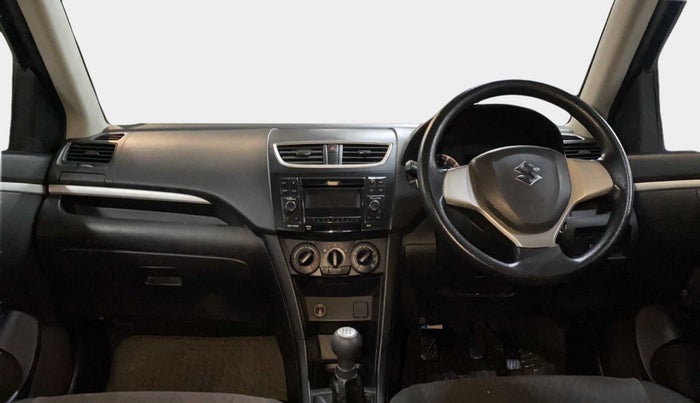 2017 Maruti Swift VXI, Petrol, Manual, 62,781 km, Dashboard