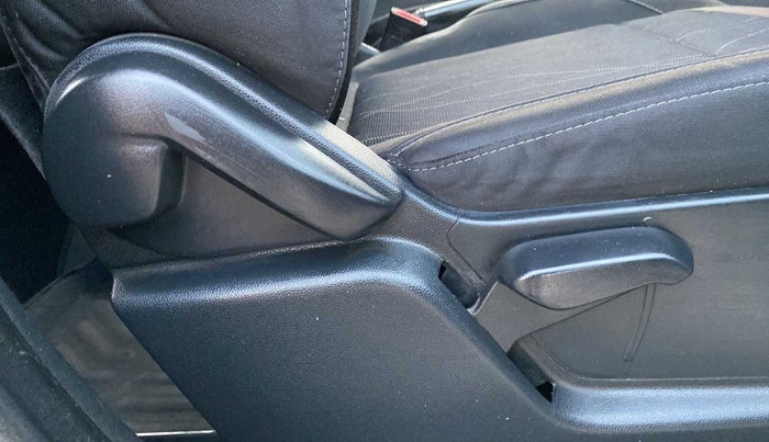 2018 Ford Ecosport TREND+ 1.5L DIESEL, Diesel, Manual, 65,033 km, Driver Side Adjustment Panel