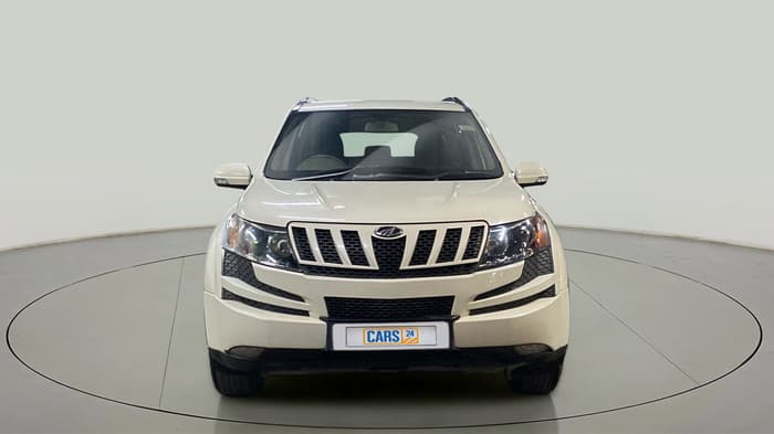 2014 Mahindra XUV500 W8, Diesel, Manual, 1,08,966 km, Front