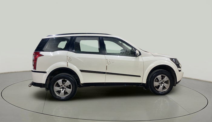 2014 Mahindra XUV500 W8, Diesel, Manual, 1,08,966 km, Right Side View
