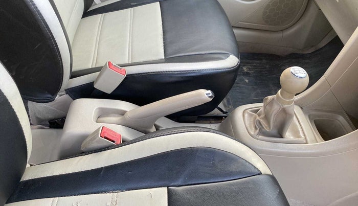 2012 Maruti Swift Dzire ZDI, Diesel, Manual, 1,06,006 km, Gear Lever