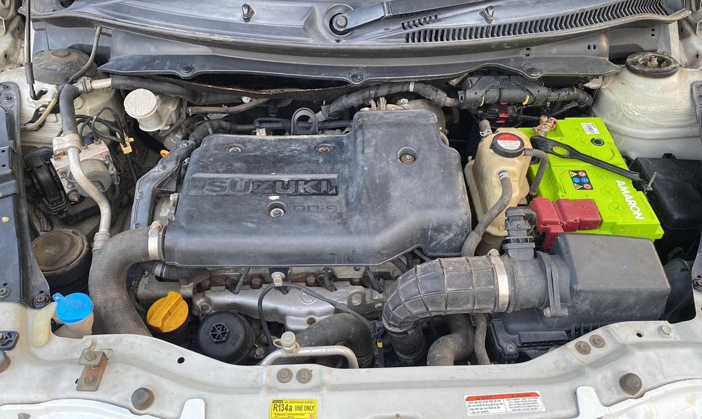 2012 Maruti Swift Dzire ZDI, Diesel, Manual, 1,06,006 km, Open Bonet
