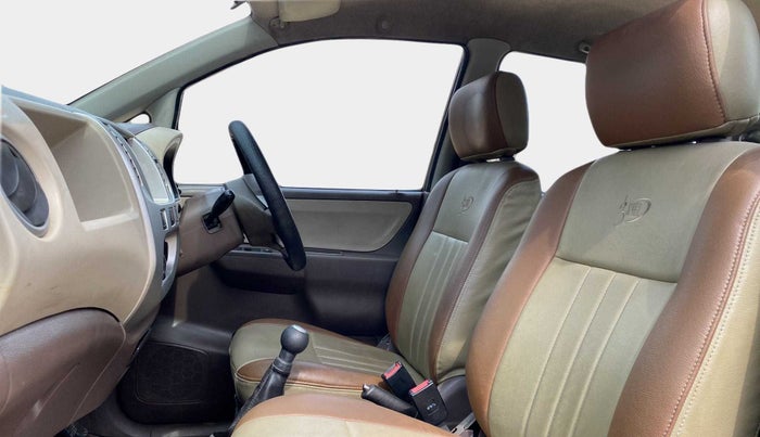 2012 Maruti Zen Estilo VXI, Petrol, Manual, 65,340 km, Right Side Front Door Cabin