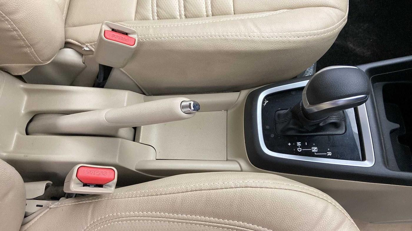 2021 Maruti Dzire ZXI Plus AMT, Petrol, Automatic, 38,850 km, Gear Lever