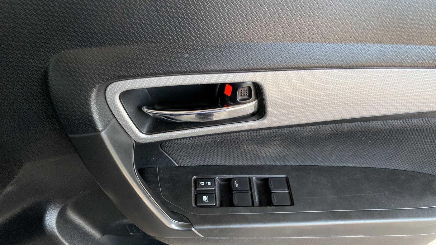2020 Maruti Vitara Brezza ZXI PLUS, Petrol, Manual, 67,258 km, Driver Side Door Panels Control