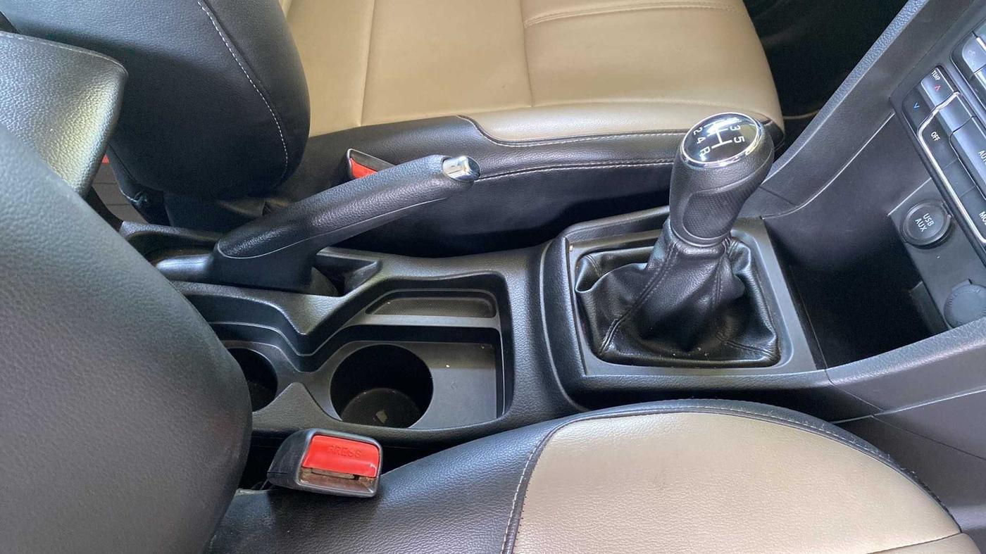2020 Maruti Vitara Brezza ZXI PLUS, Petrol, Manual, 67,258 km, Gear Lever