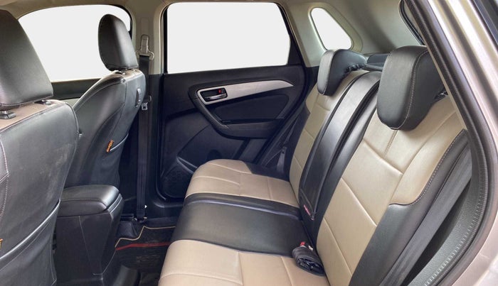 2020 Maruti Vitara Brezza ZXI PLUS, Petrol, Manual, 67,258 km, Right Side Rear Door Cabin