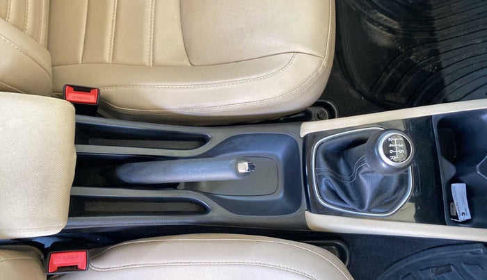 2020 Honda City 1.5L I-VTEC V MT, Petrol, Manual, 28,649 km, Gear Lever