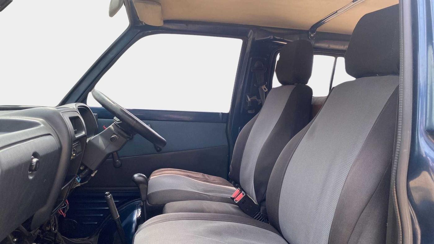 2015 Maruti OMNI E 8 STR, Petrol, Manual, 14,709 km, Right Side Front Door Cabin