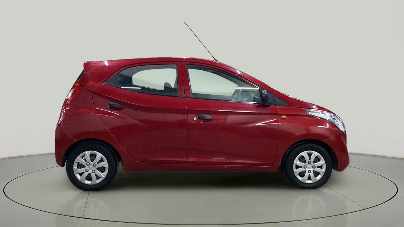 2014 Hyundai Eon MAGNA +, Petrol, Manual, 38,740 km, Right Side View