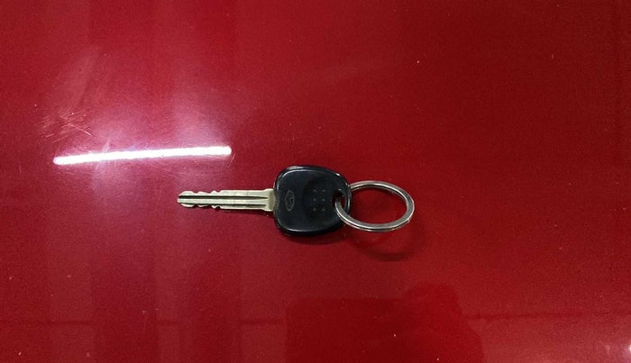 2014 Hyundai Eon MAGNA +, Petrol, Manual, 38,740 km, Key Close Up