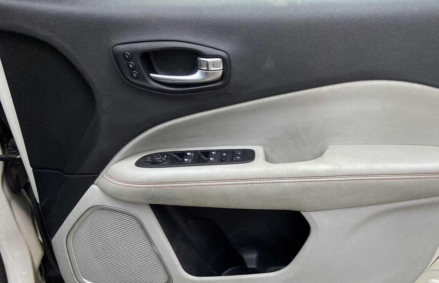 2019 Jeep Compass LIMITED PLUS DIESEL, Diesel, Manual, 57,829 km, Driver Side Door Panels Control