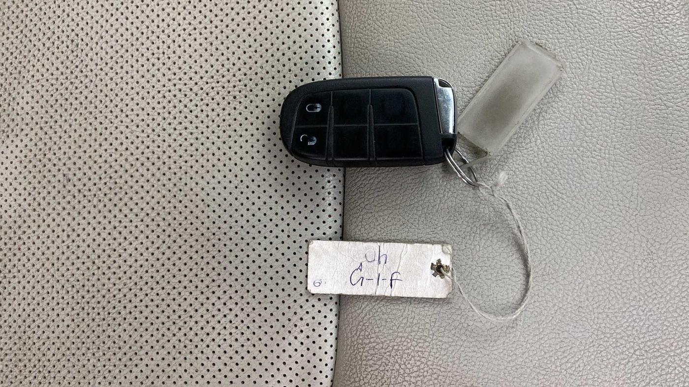 2019 Jeep Compass LIMITED PLUS DIESEL, Diesel, Manual, 57,829 km, Key Close Up