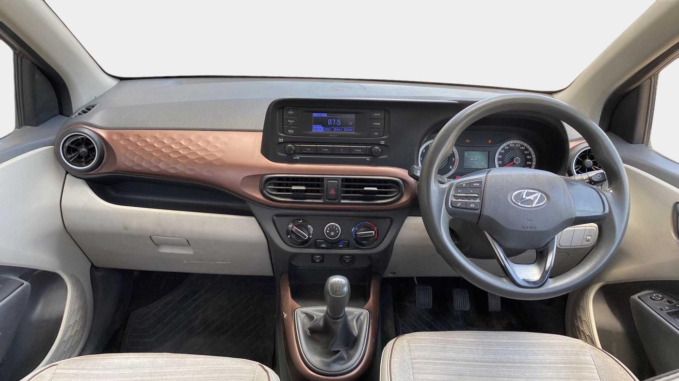 2020 Hyundai AURA S 1.2, Petrol, Manual, 33,737 km, Dashboard