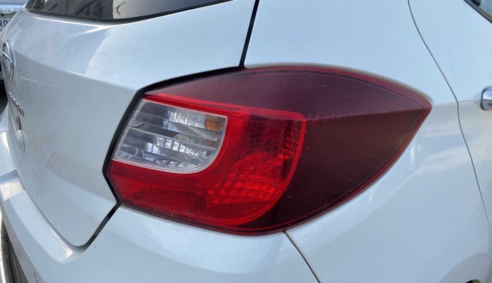 2021 Tata Tiago XT PETROL, Petrol, Manual, 27,028 km, Right tail light - Minor damage