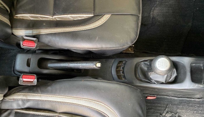 2015 Maruti Wagon R 1.0 VXI, Petrol, Manual, 67,517 km, Gear Lever