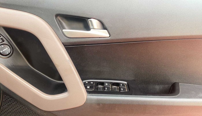 2018 Hyundai Creta SX PLUS 1.6 DIESEL, Diesel, Manual, 76,629 km, Driver Side Door Panels Control
