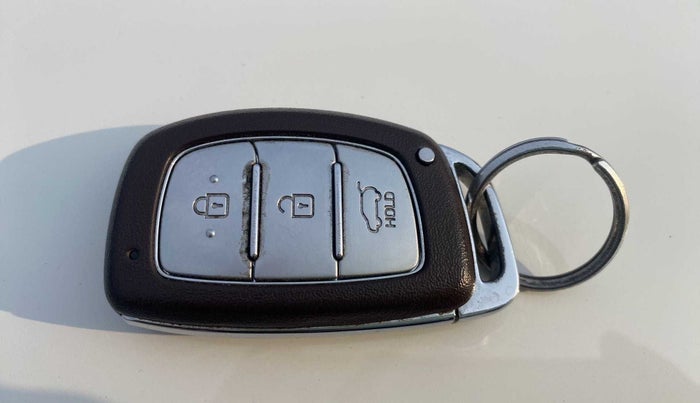 2018 Hyundai Creta SX PLUS 1.6 DIESEL, Diesel, Manual, 76,629 km, Key Close Up