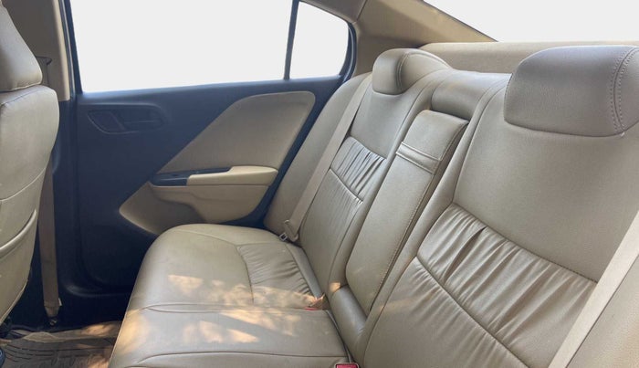2015 Honda City 1.5L I-VTEC SV CVT, Petrol, Automatic, 93,420 km, Right Side Rear Door Cabin