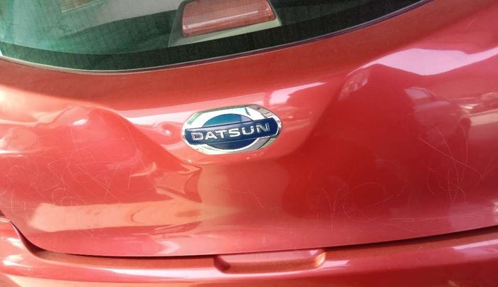 2017 Datsun Go T, Petrol, Manual, 13,739 km, Dicky (Boot door) - Minor scratches