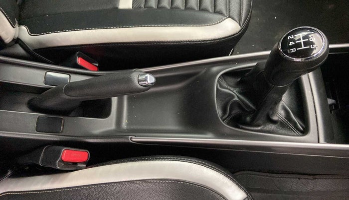 2019 Maruti Baleno ALPHA PETROL 1.2, Petrol, Manual, 52,201 km, Gear Lever