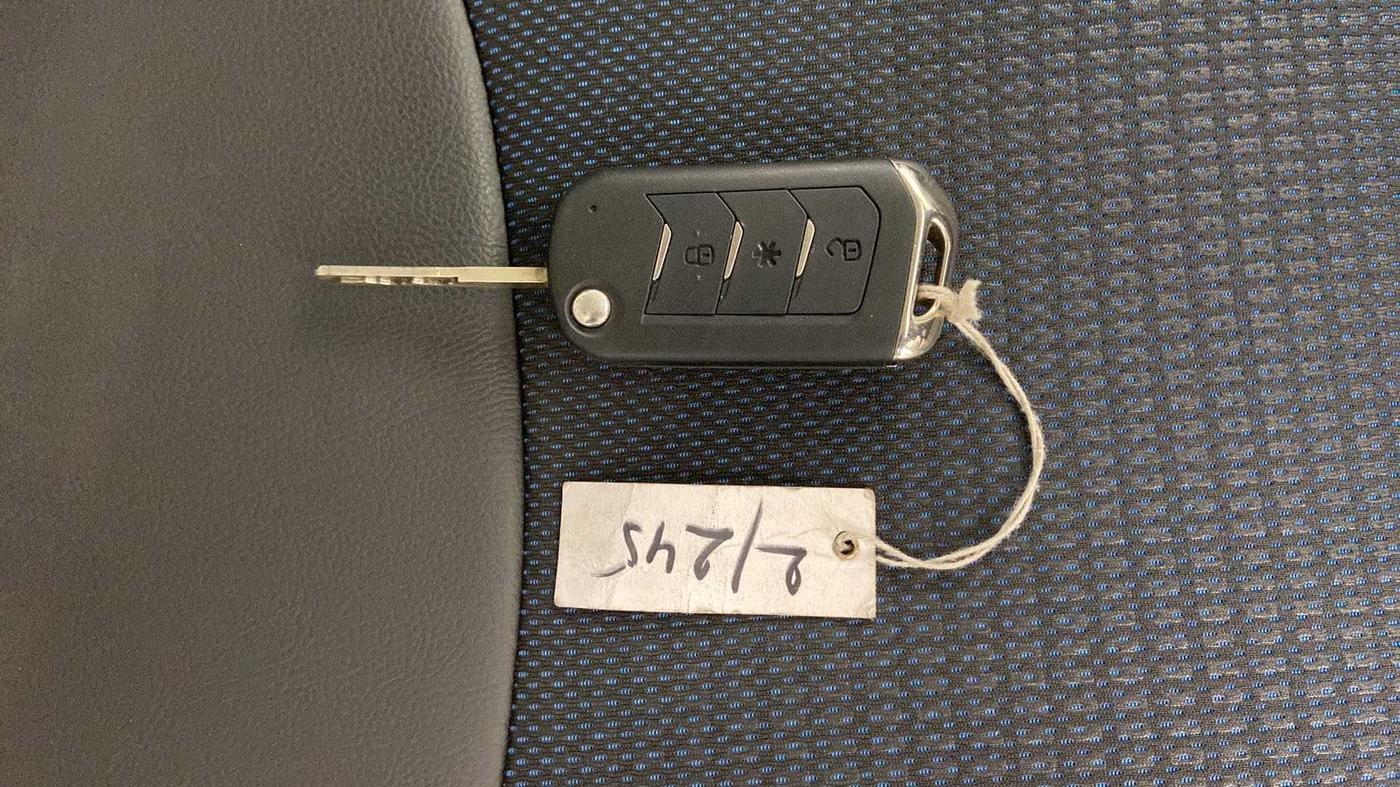 2021 Mahindra Scorpio S11 2WD, Diesel, Manual, 9,634 km, Key Close Up