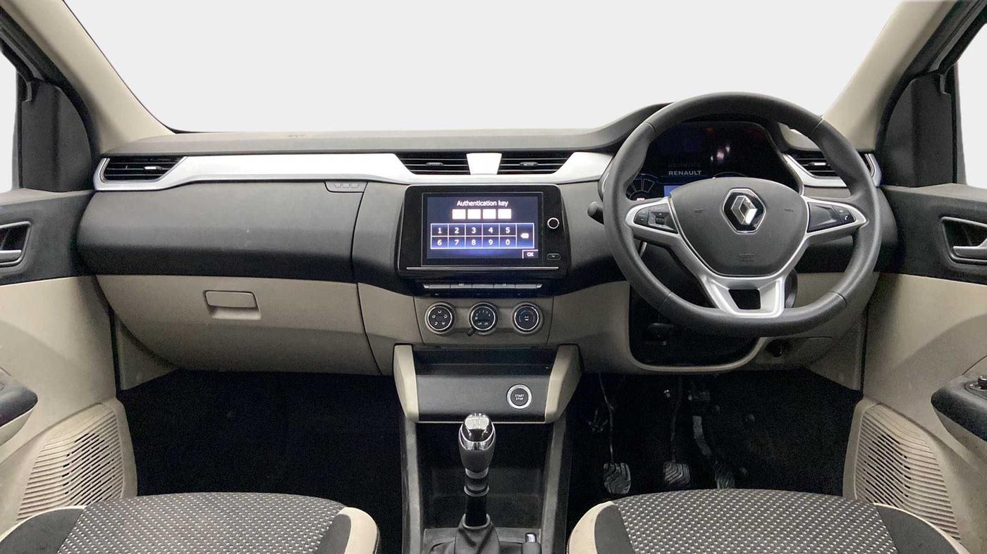 2022 Renault TRIBER RXZ, Petrol, Manual, 8,041 km, Dashboard